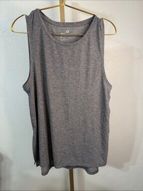 GAP Gray Sleeveless Tank workout Top- side slits- medium